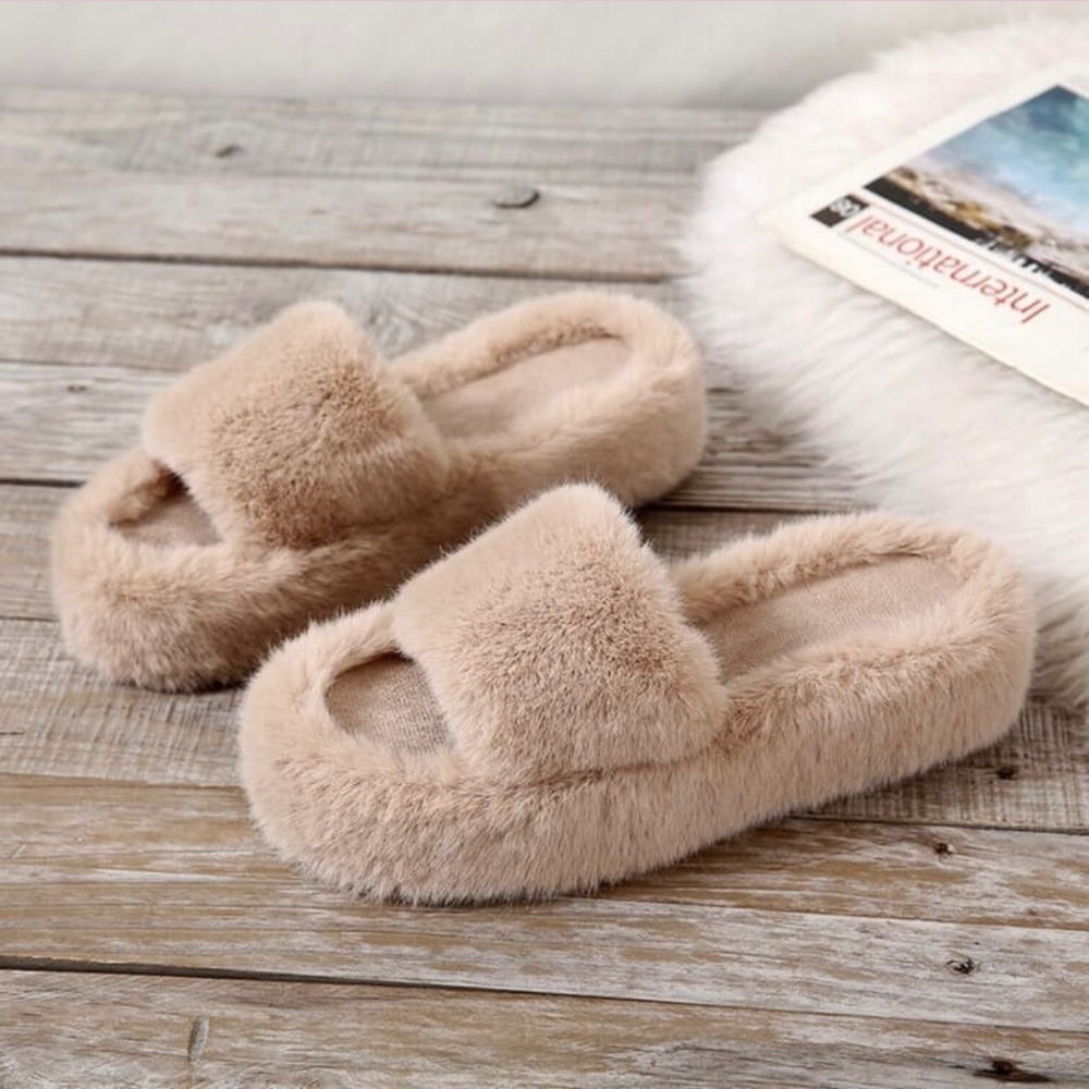 Alicia Faux Fur Slippers - Nordic Peace